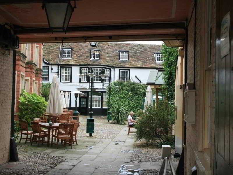 The Rutland Arms Hotel Newmarket  Buitenkant foto